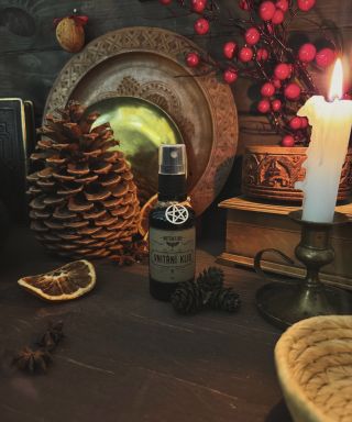 🎄Vánoce bývají pro spoustu z nás docela hektické – plné stresu, shonu i nervozity. A právě tehdy může být sprej Vnitřní...